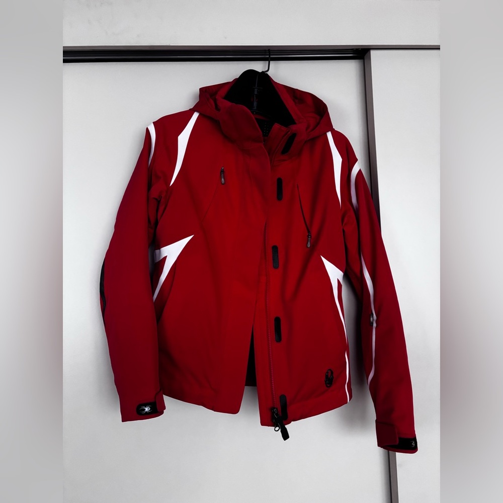 Ski jacket. Never been used.